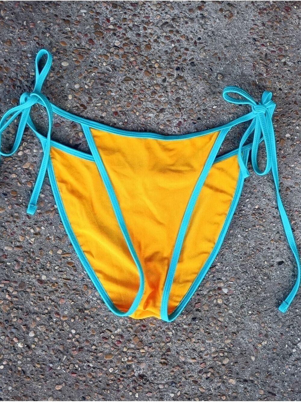 2/$10 Zaful Yellow Bikini Piece with Turquoise Edge Medium